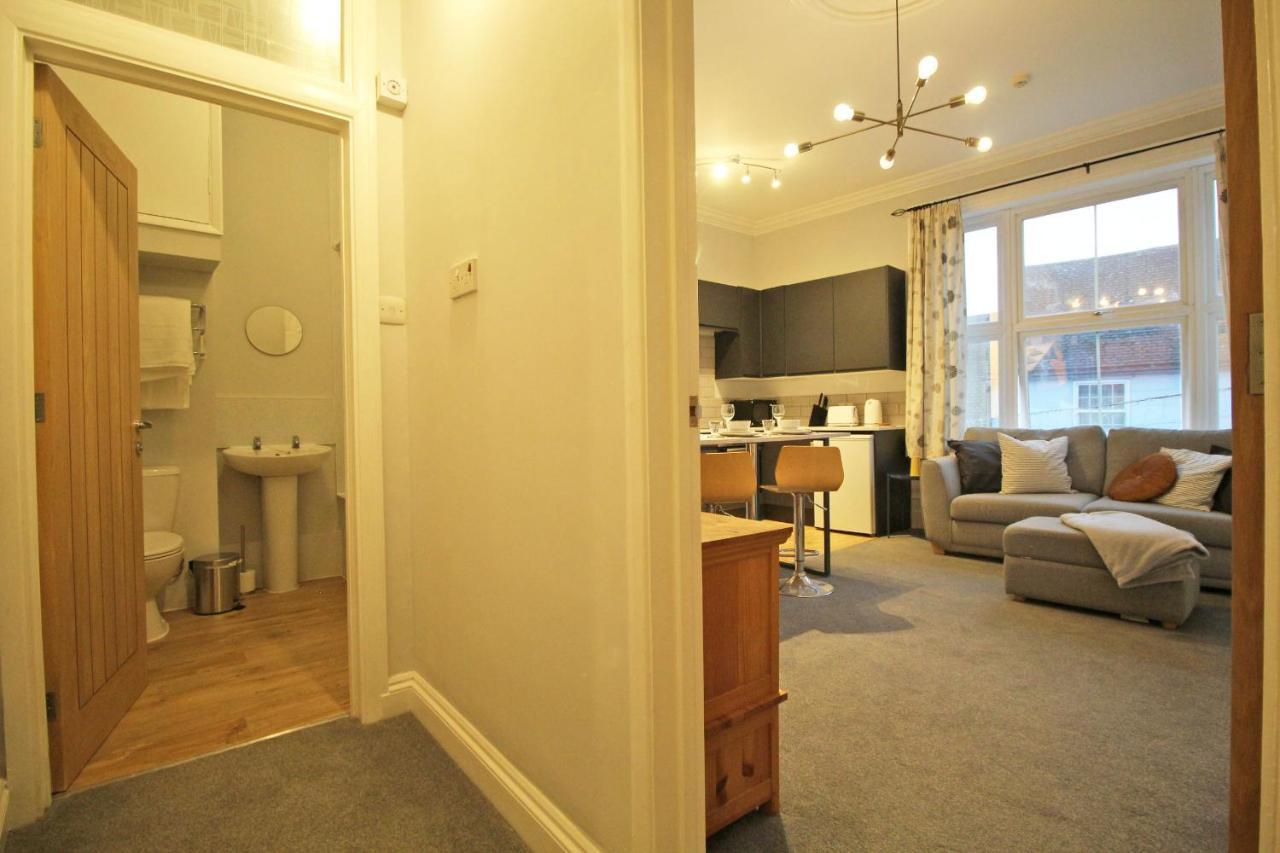 Lovely 1 Bed Serviced Apartment In Cambridgeshire Zewnętrze zdjęcie